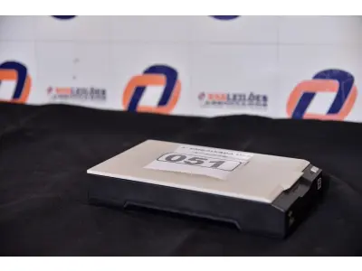 LOTE 051 - 01 SCANNER DE LEITURA DIGITAL USB MARCA FUJTSU. (OPTICAL DIGITAL SCANNER) AV9521D (NO ESTADO)