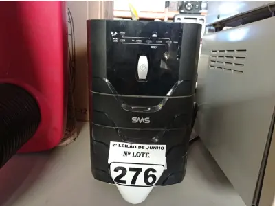 LOTE 276 - 01 NOBREAK MARCA SMS 3000VA.  (NO ESTADO) ATENÇÃO! FAZER A VISITAÇÃO ANTES DE ARREMATAR, NÃO SABEMOS SE FUNCIONA. LEILÃO NÃO TEM GARANTIA E NEM DEVOLUÇÃO, SUJEITO A POSSÍVEIS AVARIAS VISÍVEIS/OCULTAS E/OU AUSÊNCIA DE COMPONENTES.