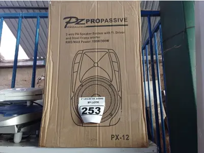 LOTE 253 - 01 CAIXA DE SOM PZPROPASSIVE PROAUDIO PX-12. (NO ESTADO) ATENÇÃO! FAZER A VISITAÇÃO ANTES DE ARREMATAR, NÃO SABEMOS SE FUNCIONA. LEILÃO NÃO TEM GARANTIA E NEM DEVOLUÇÃO, SUJEITO A POSSÍVEIS AVARIAS VISÍVEIS/OCULTAS E/OU AUSÊNCIA DE COMPONENTES.