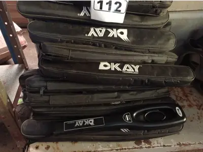 LOTE 112 - 01 LOTE COM 20 DETECTORES DE METAL. (NO ESTADO) ATENÇÃO! FAZER A VISITAÇÃO ANTES DE ARREMATAR, NÃO SABEMOS SE FUNCIONA. LEILÃO NÃO TEM GARANTIA E NEM DEVOLUÇÃO, SUJEITO A POSSÍVEIS AVARIAS VISÍVEIS/OCULTAS E/OU AUSÊNCIA DE COMPONENTES.