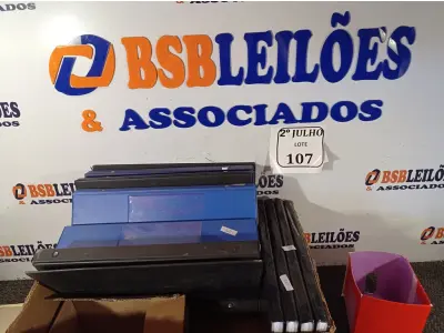 LOTE 107 - 01 LOTE COM ITENS PARA ESCRITÓRIO E 01 MASSAGEADOR. (NO ESTADO) ATENÇÃO! FAZER A VISITAÇÃO ANTES DE ARREMATAR, NÃO SABEMOS SE FUNCIONA. LEILÃO NÃO TEM GARANTIA E NEM DEVOLUÇÃO, SUJEITO A POSSÍVEIS AVARIAS VISÍVEIS/OCULTAS E/OU AUSÊNCIA DE COMPONENTES.