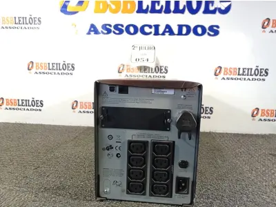 LOTE 054 - 01 NOBREAK APC SMART-UPS 1500 DE 1000VA 700W. (NO ESTADO) ATENÇÃO! FAZER A VISITAÇÃO ANTES DE ARREMATAR, NÃO SABEMOS SE FUNCIONA. LEILÃO NÃO TEM GARANTIA E NEM DEVOLUÇÃO, SUJEITO A POSSÍVEIS AVARIAS VISÍVEIS/OCULTAS E/OU AUSÊNCIA DE COMPONENTES.