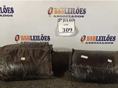 LOTE 309 - 02 TORNOZELEIRAS COM AREIA PARA ACADEMIA 4KG (NO ESTADO) ATENÇÃO! FAZER A VISITAÇÃO ANTES DE ARREMATAR, NÃO SABEMOS SE FUNCIONA. LEILÃO NÃO TEM GARANTIA E NEM DEVOLUÇÃO, SUJEITO A POSSÍVEIS AVARIAS VISÍVEIS/OCULTAS E/OU AUSÊNCIA DE COMPONENTES.