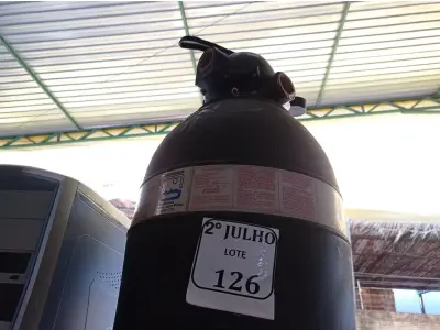 LOTE 126 - 01 FILTRO PARA PISCINA. (NO ESTADO) ATENÇÃO! FAZER A VISITAÇÃO ANTES DE ARREMATAR, NÃO SABEMOS SE FUNCIONA. LEILÃO NÃO TEM GARANTIA E NEM DEVOLUÇÃO, SUJEITO A POSSÍVEIS AVARIAS VISÍVEIS/OCULTAS E/OU AUSÊNCIA DE COMPONENTES.