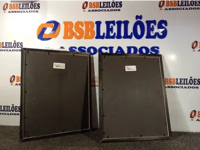 LOTE 208 - 02 QUADROS PARA FOTOGRAFIA (NO ESTADO) ATENÇÃO! FAZER A VISITAÇÃO ANTES DE ARREMATAR, NÃO SABEMOS SE FUNCIONA. LEILÃO NÃO TEM GARANTIA E NEM DEVOLUÇÃO, SUJEITO A POSSÍVEIS AVARIAS VISÍVEIS/OCULTAS E/OU AUSÊNCIA DE COMPONENTES.