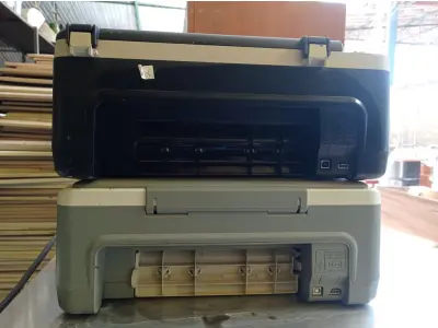 LOTE 391 - 02 IMPRESSORAS HP DESKJET E 01 MACA PARA MASSAGEM (NO ESTADO) ATENÇÃO! FAZER A VISITAÇÃO ANTES DE ARREMATAR, NÃO SABEMOS SE FUNCIONA. LEILÃO NÃO TEM GARANTIA E NEM DEVOLUÇÃO, SUJEITO A POSSÍVEIS AVARIAS VISÍVEIS/OCULTAS E/OU AUSÊNCIA DE COMPONENTES.