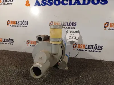 LOTE 222 - 01 MOTOR DE INDUÇÃO MONOFÁSICO GAIOLA (NO ESTADO) ATENÇÃO! FAZER A VISITAÇÃO ANTES DE ARREMATAR, NÃO SABEMOS SE FUNCIONA. LEILÃO NÃO TEM GARANTIA E NEM DEVOLUÇÃO, SUJEITO A POSSÍVEIS AVARIAS VISÍVEIS/OCULTAS E/OU AUSÊNCIA DE COMPONENTES.