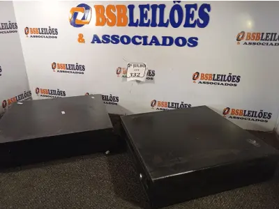 LOTE 332 - 02 CAIXA REGISTRADORAS. (NO ESTADO) ATENÇÃO! FAZER A VISITAÇÃO ANTES DE ARREMATAR, NÃO SABEMOS SE FUNCIONA. LEILÃO NÃO TEM GARANTIA E NEM DEVOLUÇÃO, SUJEITO A POSSÍVEIS AVARIAS VISÍVEIS/OCULTAS E/OU AUSÊNCIA DE COMPONENTES.