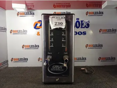 LOTE 230 - 01 CAFETEIRA INDUSTRIAL MARCA TITÃ 220V. (NO ESTADO) ATENÇÃO! FAZER A VISITAÇÃO ANTES DE ARREMATAR, NÃO SABEMOS SE FUNCIONA. LEILÃO NÃO TEM GARANTIA E NEM DEVOLUÇÃO, SUJEITO A POSSÍVEIS AVARIAS VISÍVEIS/OCULTAS E/OU AUSÊNCIA DE COMPONENTES.