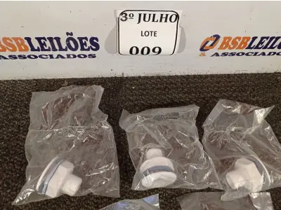 LOTE 009 - 05 CONJUNTOS NICHO PARA REFLETOR FIBRA 1/2 ROSCA SUMMERS NOVO.(NO ESTADO)