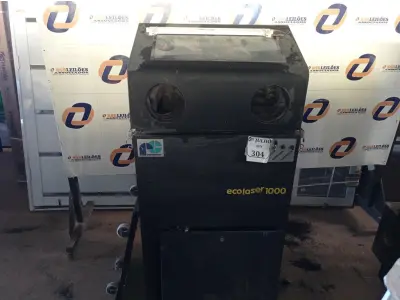 LOTE 304 - 01 MÁQUINA PARA LIMPEZA DE TONNERS. (NO ESTADO) ATENÇÃO! FAZER A VISITAÇÃO ANTES DE ARREMATAR, NÃO SABEMOS SE FUNCIONA. LEILÃO NÃO TEM GARANTIA E NEM DEVOLUÇÃO, SUJEITO A POSSÍVEIS AVARIAS VISÍVEIS/OCULTAS E/OU AUSÊNCIA DE COMPONENTES.