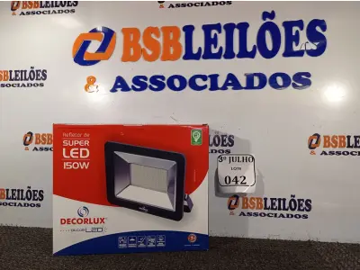 LOTE 042 - 01REFLETOR DECORLED SUPERLED 220V 150W LUZ BRANCA DECORLUX NOVO. (NO ESTADO)