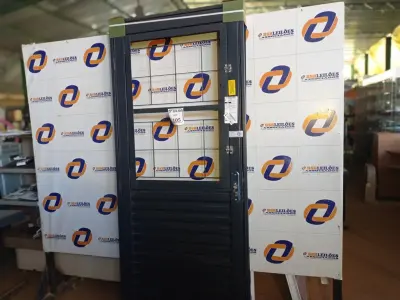 LOTE 105 - 6.490 - PORTA VEN MIS TRAD 085X212 DIR QUAD REQ1 - HAIALA NOVO. (NO ESTADO)