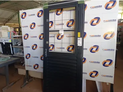 LOTE 106 - 6.491 - PORTA VEN MIS TRAD 085X212 ESQ QUAD REQ12 HAIALA NOVO. (NO ESTADO)