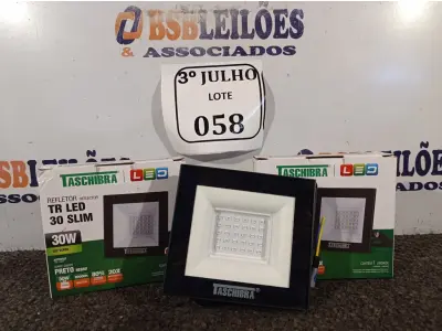 LOTE 058 - 03 REFLETORES TR LED 30W SLIM VERDE PRETO - TASHIBRA NOVO. (NO ESTADO)