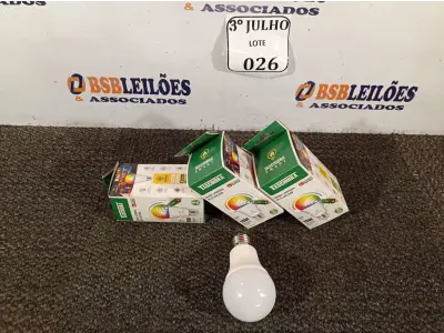 LOTE 026 - 03 LÂMPADAS SMART WI-FI LED 10W A60 RGB - TASHIBRA NOVO. (NO ESTADO)
