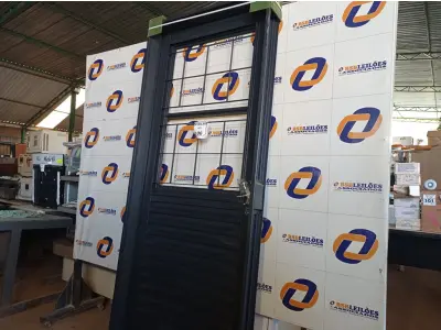 LOTE 106 - 6.491 - PORTA VEN MIS TRAD 085X212 ESQ QUAD REQ12 HAIALA NOVO. (NO ESTADO)