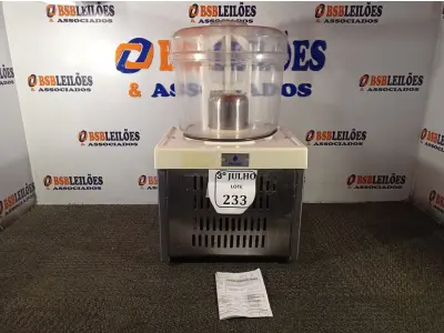 LOTE 233 - 01 REFRESQUEIRA DE 01 CUBA REDONDA MARCA POLOGEL 220V. (NO ESTADO) ATENÇÃO! FAZER A VISITAÇÃO ANTES DE ARREMATAR, NÃO SABEMOS SE FUNCIONA. LEILÃO NÃO TEM GARANTIA E NEM DEVOLUÇÃO, SUJEITO A POSSÍVEIS AVARIAS VISÍVEIS/OCULTAS E/OU AUSÊNCIA DE COMPONENTES.