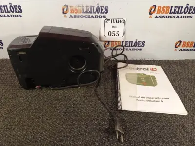 LOTE 055 - 01 RELÓGIO DE PONTO CONTROL ID (NO ESTADO) ATENÇÃO! FAZER A VISITAÇÃO ANTES DE ARREMATAR, NÃO SABEMOS SE FUNCIONA. LEILÃO NÃO TEM GARANTIA E NEM DEVOLUÇÃO, SUJEITO A POSSÍVEIS AVARIAS VISÍVEIS/OCULTAS E/OU AUSÊNCIA DE COMPONENTES.