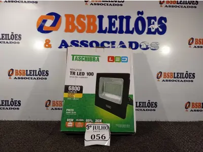 LOTE 056 - 01 REFLETOR TR LED 100W 3000K PRETO – TASHIBRA NOVO. (NO ESTADO)
