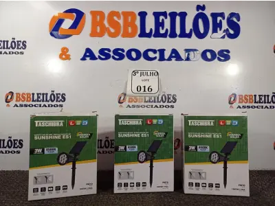 LOTE 016 - 03 ESPETOS JARDIM SOLAR SUNSHINE ES1 3W LED 6500K TASHIBRA NOVO. (NO ESTADO)