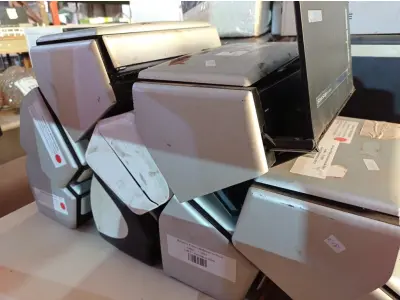 LOTE 285 - 09 SCANERS MARCAS E MODELOS DIVERSOS. (NO ESTADO) ATENÇÃO! FAZER A VISITAÇÃO ANTES DE ARREMATAR, NÃO SABEMOS SE FUNCIONA. LEILÃO NÃO TEM GARANTIA E NEM DEVOLUÇÃO, SUJEITO A POSSÍVEIS AVARIAS VISÍVEIS/OCULTAS E/OU AUSÊNCIA DE COMPONENTES.