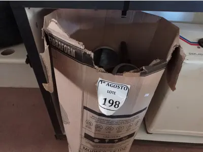 LOTE 198 - 01 LOTE COM PANELAS DIVERSAS. (NO ESTADO) ATENÇÃO! FAZER A VISITAÇÃO ANTES DE ARREMATAR, NÃO SABEMOS SE FUNCIONA. LEILÃO NÃO TEM GARANTIA E NEM DEVOLUÇÃO, SUJEITO A POSSÍVEIS AVARIAS VISÍVEIS/OCULTAS E/OU AUSÊNCIA DE COMPONENTES.
