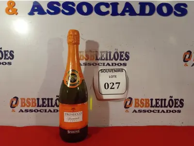LOTE 027 -  01 GARRAFA DE ESPUMANTE SPERONE PROSECCO BRUT 75CL LACRADO. (NO ESTADO EM QUE SE ENCONTRA) ATENÇÃO! FAZER A VISITAÇÃO ANTES DE ARREMATAR, NÃO SABEMOS SE FUNCIONA. LEILÃO NÃO TEM GARANTIA E NEM DEVOLUÇÃO, SUJEITO A POSSÍVEIS AVARIAS VISÍVEIS/OCULTAS E/OU AUSÊNCIA DE COMPONENTES.  