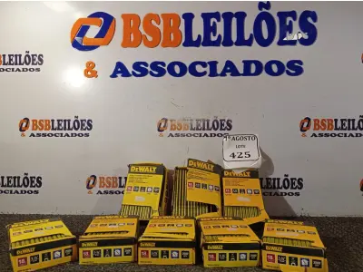 LOTE 425 - 08 CAIXA DE GRAMPOS 18 GA ¼” NARROW CROWN STAPLES (NO ESTADO) ATENÇÃO! FAZER A VISITAÇÃO ANTES DE ARREMATAR, NÃO SABEMOS SE FUNCIONA. LEILÃO NÃO TEM GARANTIA E NEM DEVOLUÇÃO, SUJEITO A POSSÍVEIS AVARIAS VISÍVEIS/OCULTAS E/OU AUSÊNCIA DE COMPONENTES.