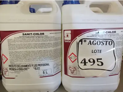 LOTE 495 - 04 GALÕES COM 5L CADA DE DESINFETANTE PARA HORTIFRUTÍCOLAS E DE ÁGUA. (NO ESTADO) ATENÇÃO! FAZER A VISITAÇÃO ANTES DE ARREMATAR, NÃO SABEMOS SE FUNCIONA. LEILÃO NÃO TEM GARANTIA E NEM DEVOLUÇÃO, SUJEITO A POSSÍVEIS AVARIAS VISÍVEIS/OCULTAS E/OU AUSÊNCIA DE COMPONENTES.