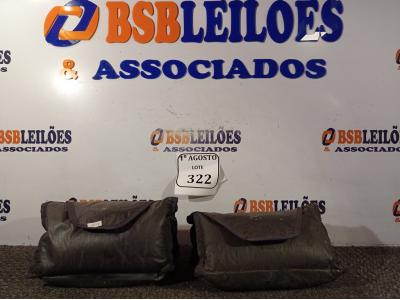 LOTE 322 - 02 TORNOZELEIRAS PARA AACADEMIA 4KG. (NO ESTADO) ATENÇÃO! FAZER A VISITAÇÃO ANTES DE ARREMATAR, NÃO SABEMOS SE FUNCIONA. LEILÃO NÃO TEM GARANTIA E NEM DEVOLUÇÃO, SUJEITO A POSSÍVEIS AVARIAS VISÍVEIS/OCULTAS E/OU AUSÊNCIA DE COMPONENTES.