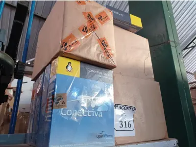 LOTE 316 - 01 LOTE COM VÁRIOS KITS DE SISTEMA OPERACIONAL E APLICATIVOS PARA ESTAÇÕES DE TRABALHO E SERVIDORES. (NO ESTADO) ATENÇÃO! FAZER A VISITAÇÃO ANTES DE ARREMATAR, NÃO SABEMOS SE FUNCIONA. LEILÃO NÃO TEM GARANTIA E NEM DEVOLUÇÃO, SUJEITO A POSSÍVEIS AVARIAS VISÍVEIS/OCULTAS E/OU AUSÊNCIA DE COMPONENTES.