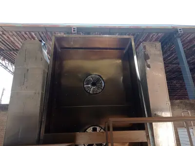 LOTE 531 - 01 COIFA INDUSTRIAL EM INOX MEDINDO APROXIMADAMENTE 3,00CM X 1,40CM COM EXAUSTOR E TUBULÃO.  (NO ESTADO) ATENÇÃO! FAZER A VISITAÇÃO ANTES DE ARREMATAR, NÃO SABEMOS SE FUNCIONA. LEILÃO NÃO TEM GARANTIA E NEM DEVOLUÇÃO, SUJEITO A POSSÍVEIS AVARIAS VISÍVEIS/OCULTAS E/OU AUSÊNCIA DE COMPONENTES.