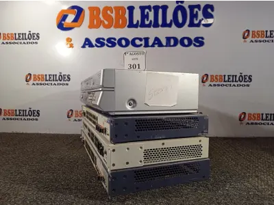LOTE 301 - 03 SWITCHES COM PORTA DE FIBRA E 01 VHS PANASONIC. (NO ESTADO) ATENÇÃO! FAZER A VISITAÇÃO ANTES DE ARREMATAR, NÃO SABEMOS SE FUNCIONA. LEILÃO NÃO TEM GARANTIA E NEM DEVOLUÇÃO, SUJEITO A POSSÍVEIS AVARIAS VISÍVEIS/OCULTAS E/OU AUSÊNCIA DE COMPONENTES.