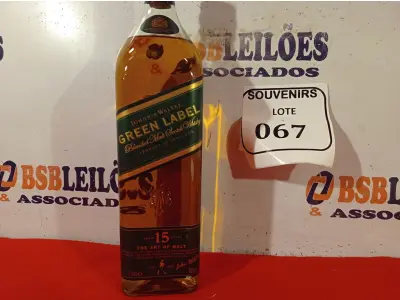 LOTE 067 - 01 GARRAFA DE WHISKY JOHNNIE WALKER GREEN LABEL 1L. (NO ESTADO EM QUE SE ENCONTRA) ATENÇÃO! FAZER A VISITAÇÃO ANTES DE ARREMATAR, NÃO SABEMOS SE FUNCIONA. LEILÃO NÃO TEM GARANTIA E NEM DEVOLUÇÃO, SUJEITO A POSSÍVEIS AVARIAS VISÍVEIS/OCULTAS E/OU AUSÊNCIA DE COMPONENTES.  