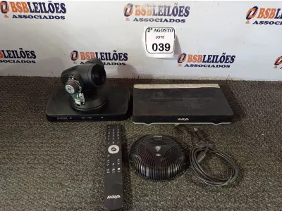 LOTE 039 - 01 EQUIPAMENTO PARA SALA DE VIDEOCONFERÊNCIA COM CONTROLE MARCA SONY AVAYA 12V. (NO ESTADO) ATENÇÃO! FAZER A VISITAÇÃO ANTES DE ARREMATAR, NÃO SABEMOS SE FUNCIONA. LEILÃO NÃO TEM GARANTIA E NEM DEVOLUÇÃO, SUJEITO A POSSÍVEIS AVARIAS VISÍVEIS/OCULTAS E/OU AUSÊNCIA DE COMPONENTES.