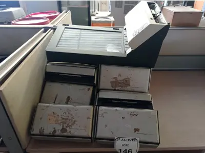 LOTE 146 - 14 SCANNERS MARCAS E MODELOS DIVERSOS. (NO ESTADO) ATENÇÃO! FAZER A VISITAÇÃO ANTES DE ARREMATAR, NÃO SABEMOS SE FUNCIONA. LEILÃO NÃO TEM GARANTIA E NEM DEVOLUÇÃO, SUJEITO A POSSÍVEIS AVARIAS VISÍVEIS/OCULTAS E/OU AUSÊNCIA DE COMPONENTES.