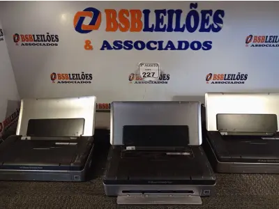 LOTE 227 - 04 SCANNERS DE MARCAS E MODELOS DIVERSOS. (NO ESTADO) ATENÇÃO! FAZER A VISITAÇÃO ANTES DE ARREMATAR, NÃO SABEMOS SE FUNCIONA. LEILÃO NÃO TEM GARANTIA E NEM DEVOLUÇÃO, SUJEITO A POSSÍVEIS AVARIAS VISÍVEIS/OCULTAS E/OU AUSÊNCIA DE COMPONENTES.