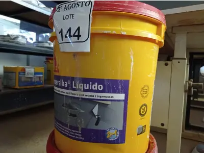 LOTE 144 - 02 BALDES DE IMPERSIKA LÍQUIDO ADITIVO PLASTIFICANTE PARA ARGAMASSA DE ASSENTAMENTO E REBOCO, 18 LITROS CADA. (NO ESTADO) ATENÇÃO! FAZER A VISITAÇÃO ANTES DE ARREMATAR, NÃO SABEMOS SE FUNCIONA. LEILÃO NÃO TEM GARANTIA E NEM DEVOLUÇÃO, SUJEITO A POSSÍVEIS AVARIAS VISÍVEIS/OCULTAS E/OU AUSÊNCIA DE COMPONENTES.