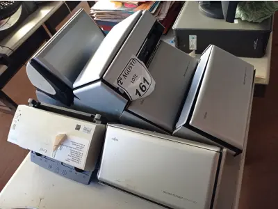 LOTE 161 - 08 SCANNERS DE MARCAS E MODELOS DIVERSOS. (NO ESTADO) ATENÇÃO! FAZER A VISITAÇÃO ANTES DE ARREMATAR, NÃO SABEMOS SE FUNCIONA. LEILÃO NÃO TEM GARANTIA E NEM DEVOLUÇÃO, SUJEITO A POSSÍVEIS AVARIAS VISÍVEIS/OCULTAS E/OU AUSÊNCIA DE COMPONENTES.