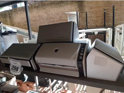 LOTE 298 - 06 SCANNERS MARCAS E MODELOS DIVERSOS. (NO ESTADO) ATENÇÃO! FAZER A VISITAÇÃO ANTES DE ARREMATAR, NÃO SABEMOS SE FUNCIONA. LEILÃO NÃO TEM GARANTIA E NEM DEVOLUÇÃO, SUJEITO A POSSÍVEIS AVARIAS VISÍVEIS/OCULTAS E/OU AUSÊNCIA DE COMPONENTES.