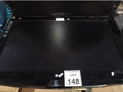 LOTE 148 - 02 TVS MARCA LG DE 42” POLEGADAS CADA PARA A RETIRADA DE PEÇAS.  (NO ESTADO) ATENÇÃO! FAZER A VISITAÇÃO ANTES DE ARREMATAR, NÃO SABEMOS SE FUNCIONA. LEILÃO NÃO TEM GARANTIA E NEM DEVOLUÇÃO, SUJEITO A POSSÍVEIS AVARIAS VISÍVEIS/OCULTAS E/OU AUSÊNCIA DE COMPONENTES.