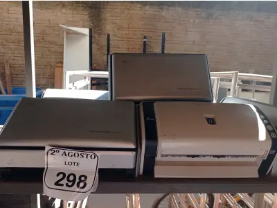 LOTE 298 - 06 SCANNERS MARCAS E MODELOS DIVERSOS. (NO ESTADO) ATENÇÃO! FAZER A VISITAÇÃO ANTES DE ARREMATAR, NÃO SABEMOS SE FUNCIONA. LEILÃO NÃO TEM GARANTIA E NEM DEVOLUÇÃO, SUJEITO A POSSÍVEIS AVARIAS VISÍVEIS/OCULTAS E/OU AUSÊNCIA DE COMPONENTES.