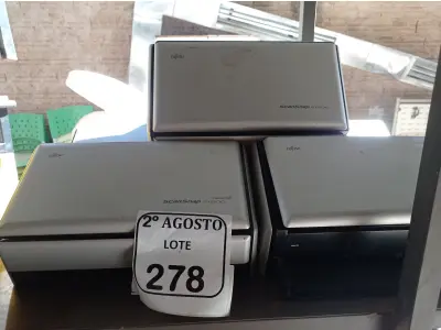 LOTE 278 - 05 SCANNERS DA MARCA FUJITSU. (NO ESTADO) ATENÇÃO! FAZER A VISITAÇÃO ANTES DE ARREMATAR, NÃO SABEMOS SE FUNCIONA. LEILÃO NÃO TEM GARANTIA E NEM DEVOLUÇÃO, SUJEITO A POSSÍVEIS AVARIAS VISÍVEIS/OCULTAS E/OU AUSÊNCIA DE COMPONENTES.