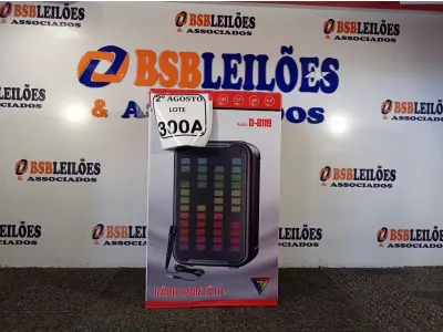 LOTE 300 - 01 RADIO PORTÁTIL RGB COM BLUETOOTH. (NO ESTADO) ATENÇÃO! FAZER A VISITAÇÃO ANTES DE ARREMATAR, NÃO SABEMOS SE FUNCIONA. LEILÃO NÃO TEM GARANTIA E NEM DEVOLUÇÃO, SUJEITO A POSSÍVEIS AVARIAS VISÍVEIS/OCULTAS E/OU AUSÊNCIA DE COMPONENTES.