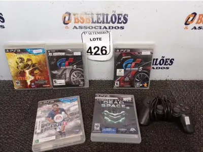 LOTE 426 - 04 JOGOS PARA PS 3  E 01 CONTROLE PARA PS 2 (NO ESTADO) ATENÇÃO! FAZER A VISITAÇÃO ANTES DE ARREMATAR, NÃO SABEMOS SE FUNCIONA. LEILÃO NÃO TEM GARANTIA E NEM DEVOLUÇÃO, SUJEITO A POSSÍVEIS AVARIAS VISÍVEIS/OCULTAS E/OU AUSÊNCIA DE COMPONENTES.