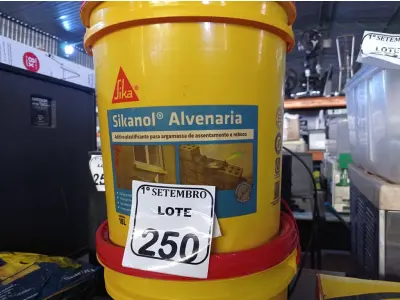 LOTE 250 - 02 BALDES SIKANOL ALVENARIA ADITIVO PLASTIFICANTE PARA ARGAMASSA, ASSENTAMENTOS E REBOCO 18L CADA. (NO ESTADO) ATENÇÃO! FAZER A VISITAÇÃO ANTES DE ARREMATAR, NÃO SABEMOS SE FUNCIONA. LEILÃO NÃO TEM GARANTIA E NEM DEVOLUÇÃO, SUJEITO A POSSÍVEIS AVARIAS VISÍVEIS/OCULTAS E/OU AUSÊNCIA DE COMPONENTES.