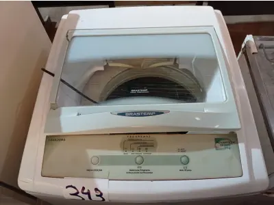 LOTE 343 - 01 MÁQUINA DE LAVAR BRASTEMP. (NO ESTADO) ATENÇÃO! FAZER A VISITAÇÃO ANTES DE ARREMATAR, NÃO SABEMOS SE FUNCIONA. LEILÃO NÃO TEM GARANTIA E NEM DEVOLUÇÃO, SUJEITO A POSSÍVEIS AVARIAS VISÍVEIS/OCULTAS E/OU AUSÊNCIA DE COMPONENTES.