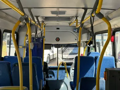 LOTE 003 - 01 ÔNIBUS MICRAO TORINO MWM 15190, ANO 2011/2012, 40 LUGARES, PNEUS NOVOS, 2024 QUITADO, REVISÕES EM DIA. ÓTIMA CONSERVAÇÃO. PEGAR E TRABALHAR. (NO ESTADO)