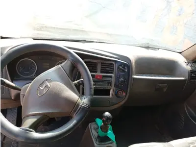 LOTE 011 - 01 I/HYUNDAI HR HDLWBSC, ANO 2008/2009, DIESEL, COR BRANCA (NO ESTADO)